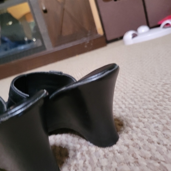 Tommy Hilfiger size 6.5 shoes‎ slip on heels mules - Picture 3 of 8